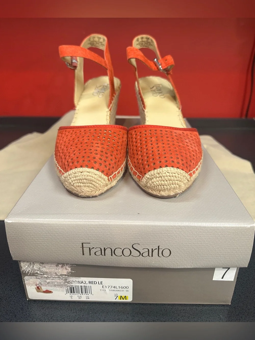 Franco Sarto Merona2 Red LE Espadrilles Suede 3.25” Wedge Sandals Women’s Sz 7M
